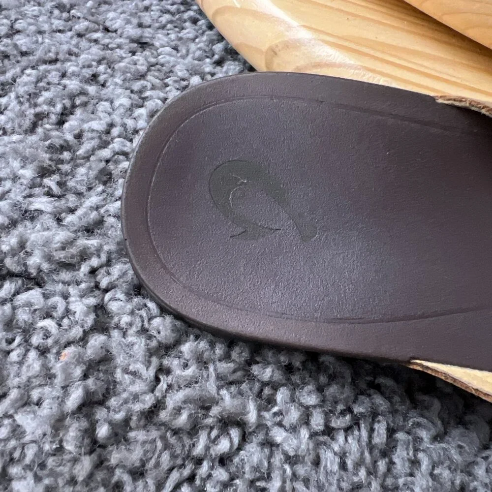 OluKai Brown Tan Sandals - Picture 7 of 9